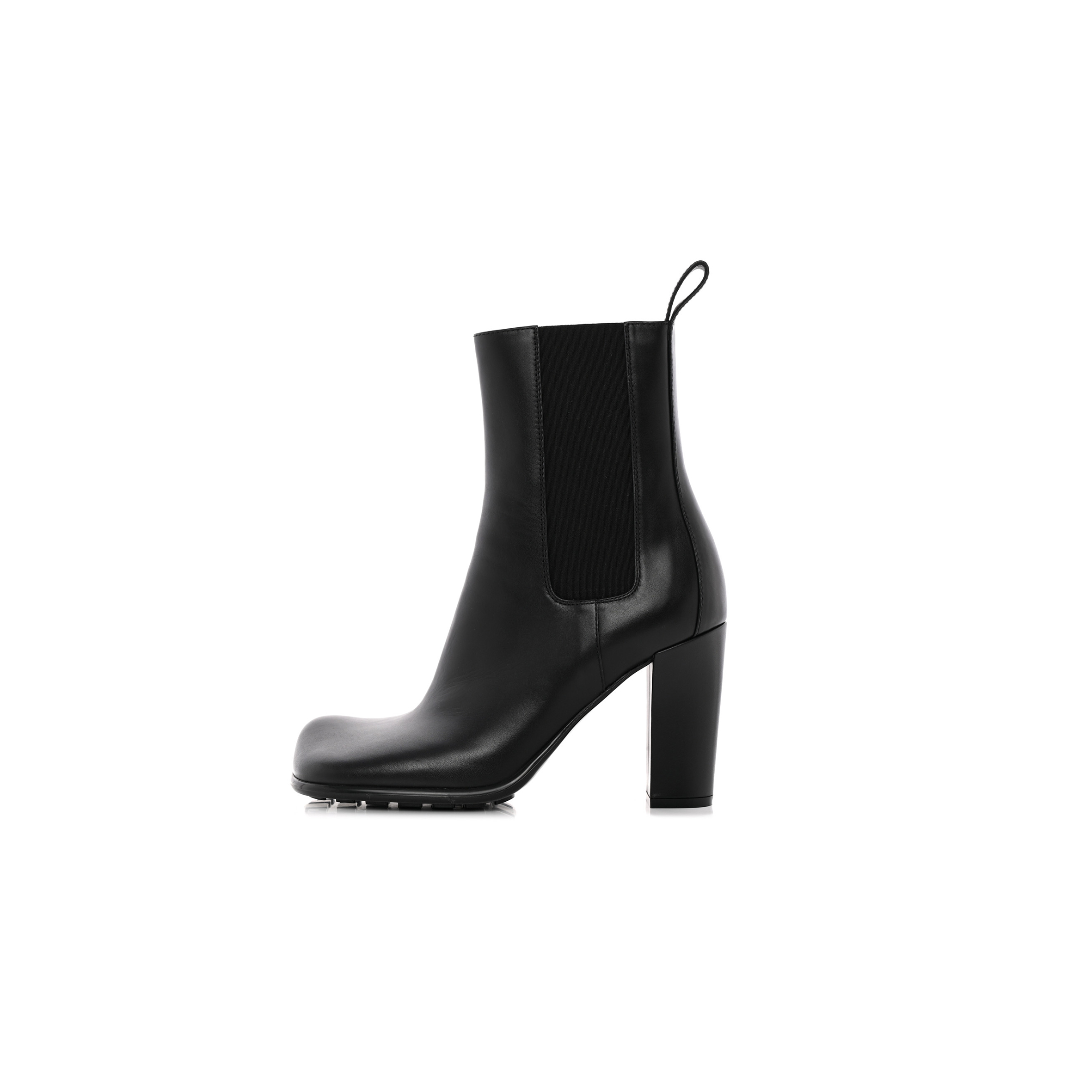 Bo*te*ga ve*ne*ta calfskin storm chelsea boots 385 black