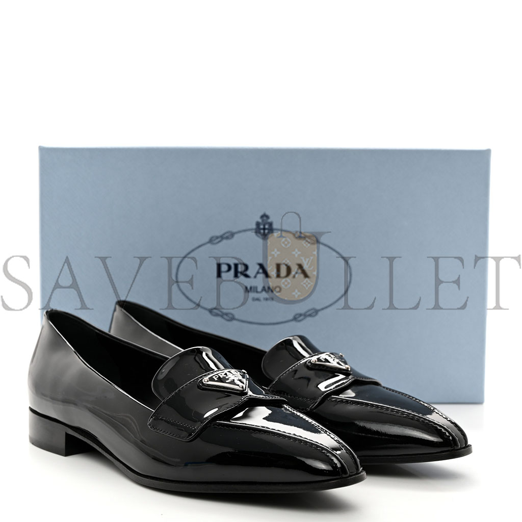 Pra*a vernice metal triangle logo pointed toe 25mm loafers 37.5 black