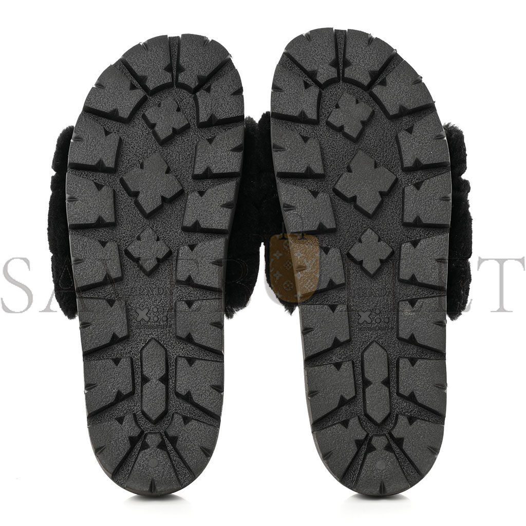 Pra*a shearling metal triangle logo lug sole 20mm slide sandals 41 black