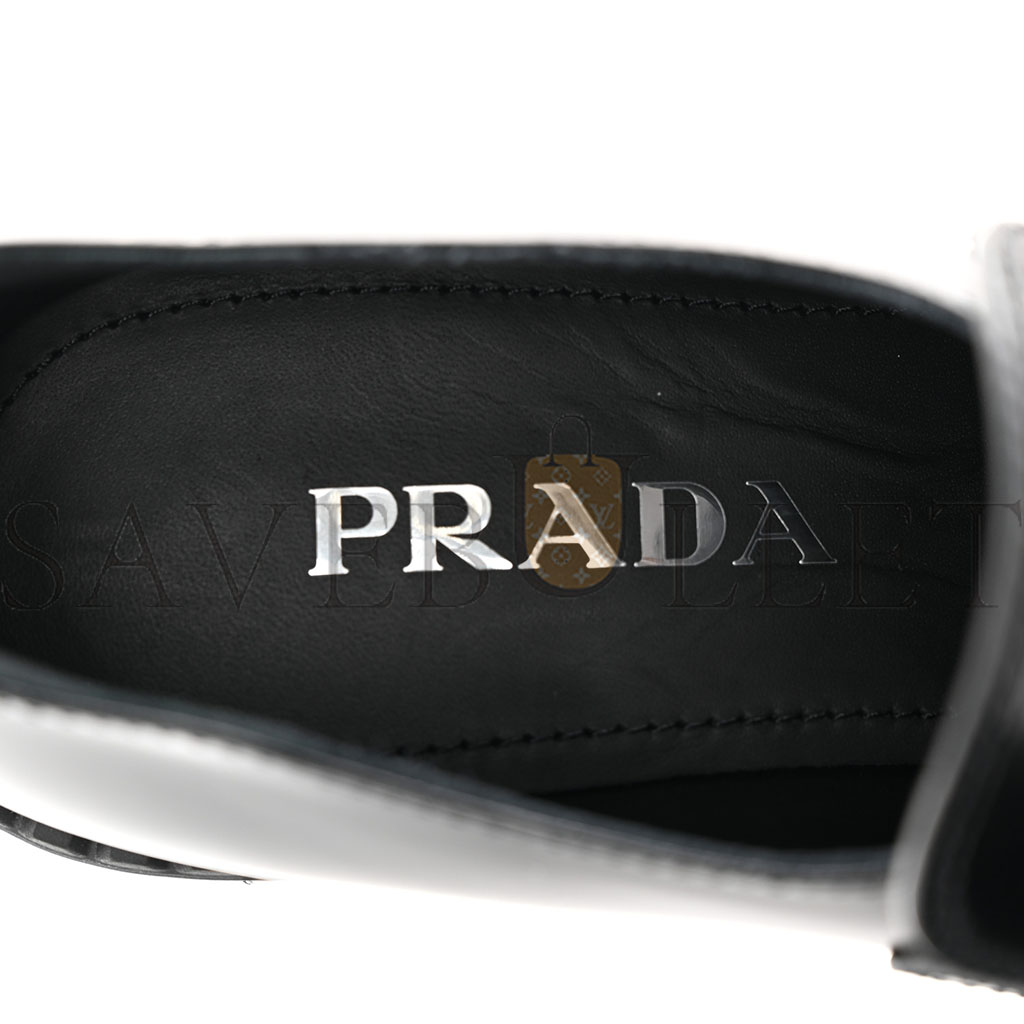 Pra*a spazzolato metal triangle logo 50mm loafers 37.5 black