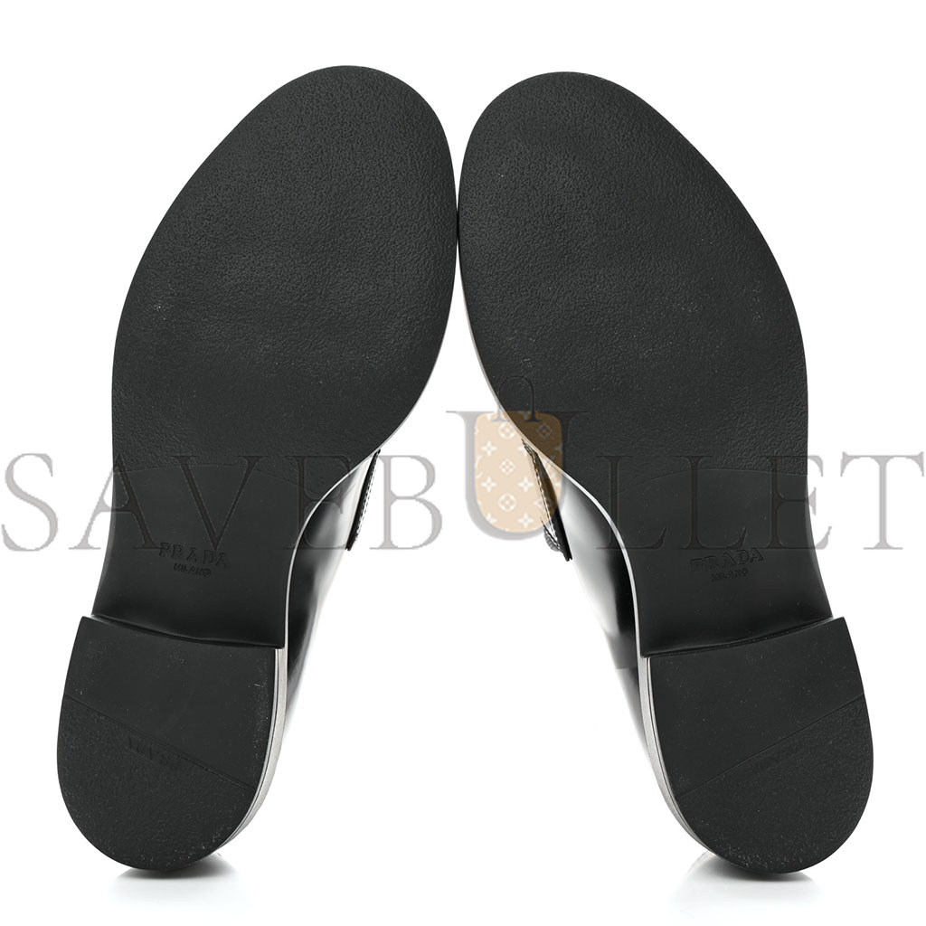 Pra*a spazzolato metal triangle logo 50mm loafers 40 black