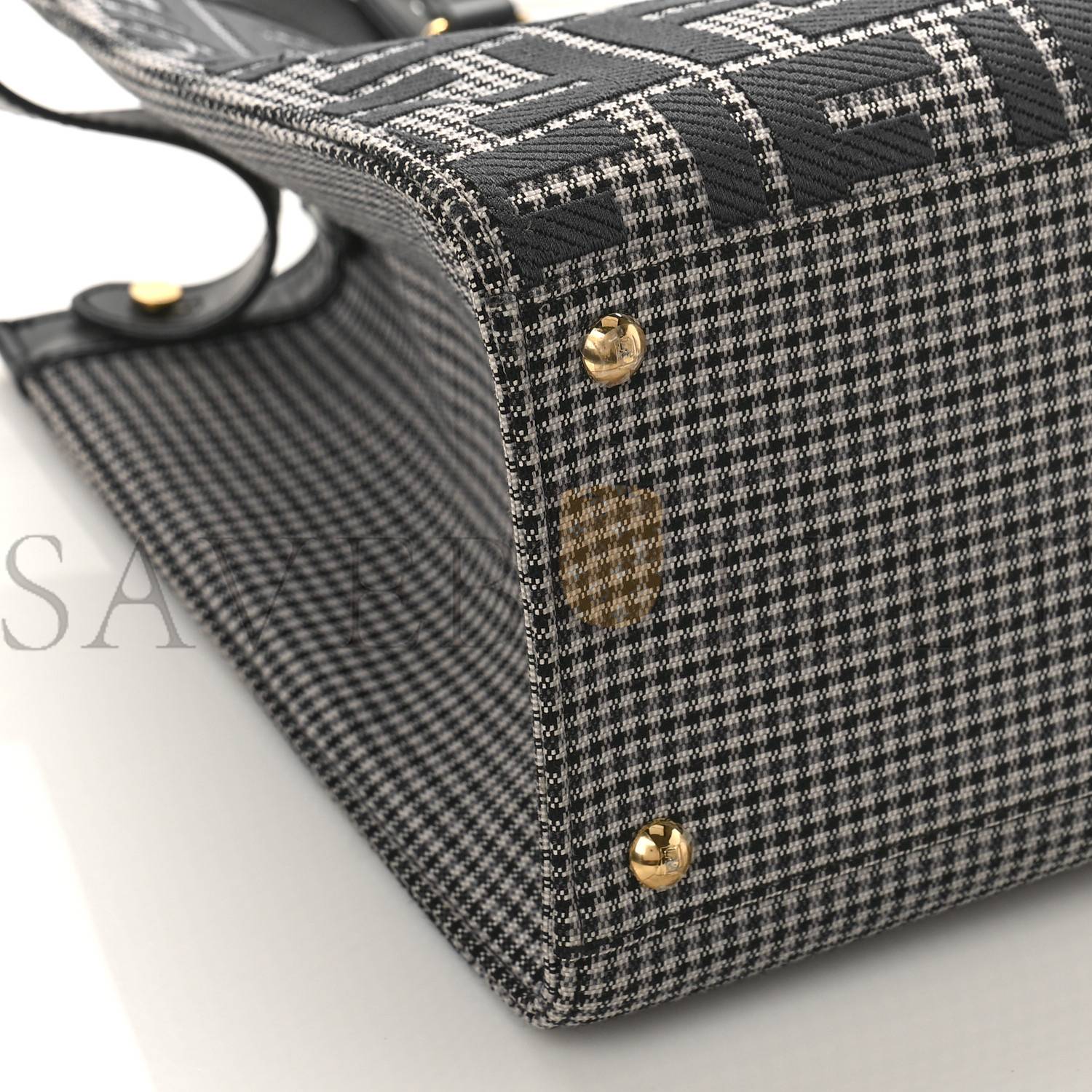 F**di wool vitello king houndstooth ff embroidered medium peekaboo x-tote grigio anthracite (41*29*16cm)