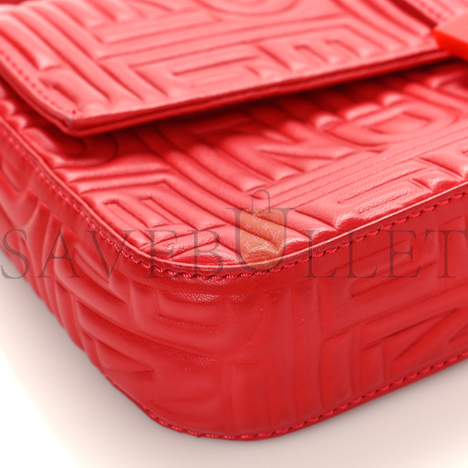 F**di nappa logo embossed baguette red (26*14*4cm)