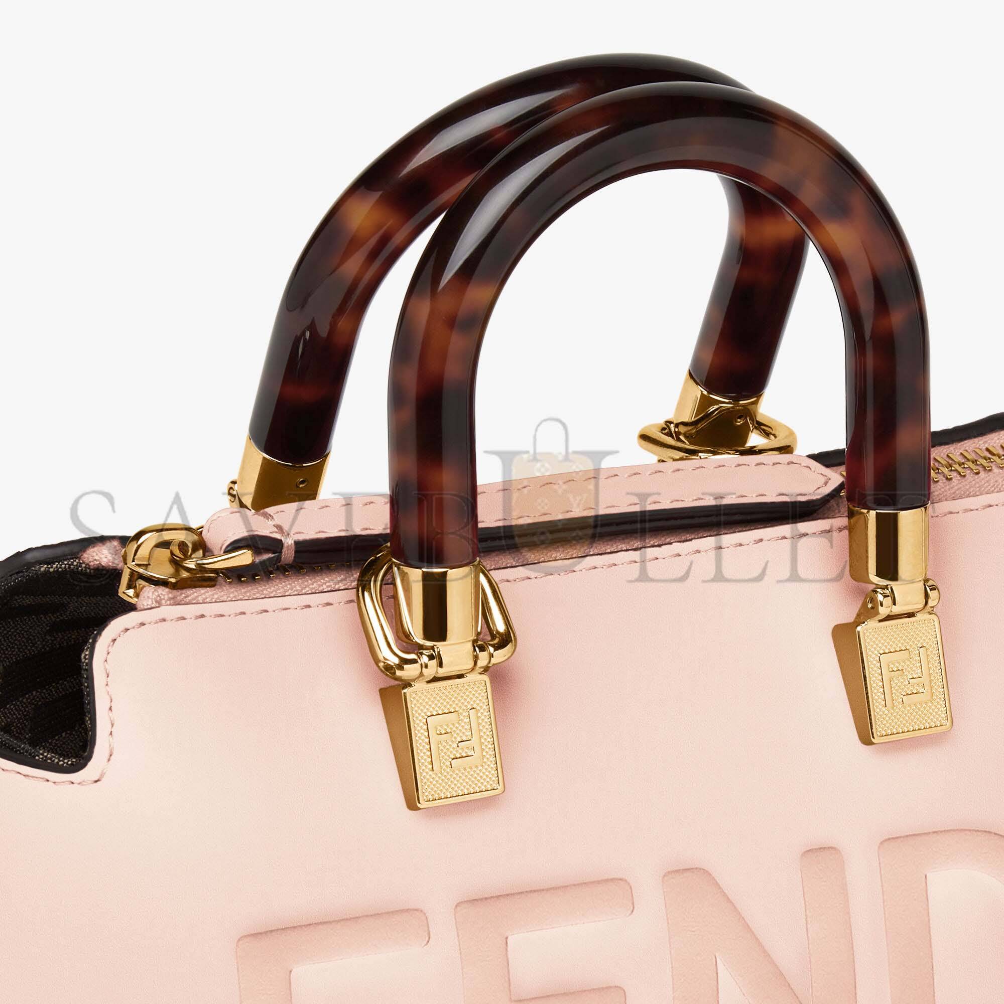 F**di by the way mini - small boston bag in light pink leather 8bs067abvlf14n1 (20.5*12*9cm)