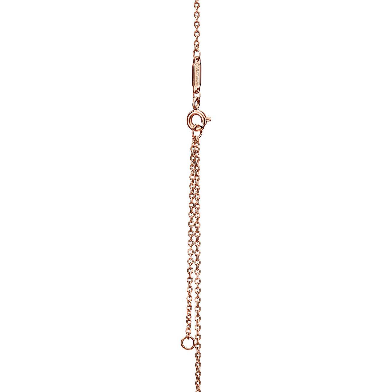 T*f*ny knot pendant in rose gold