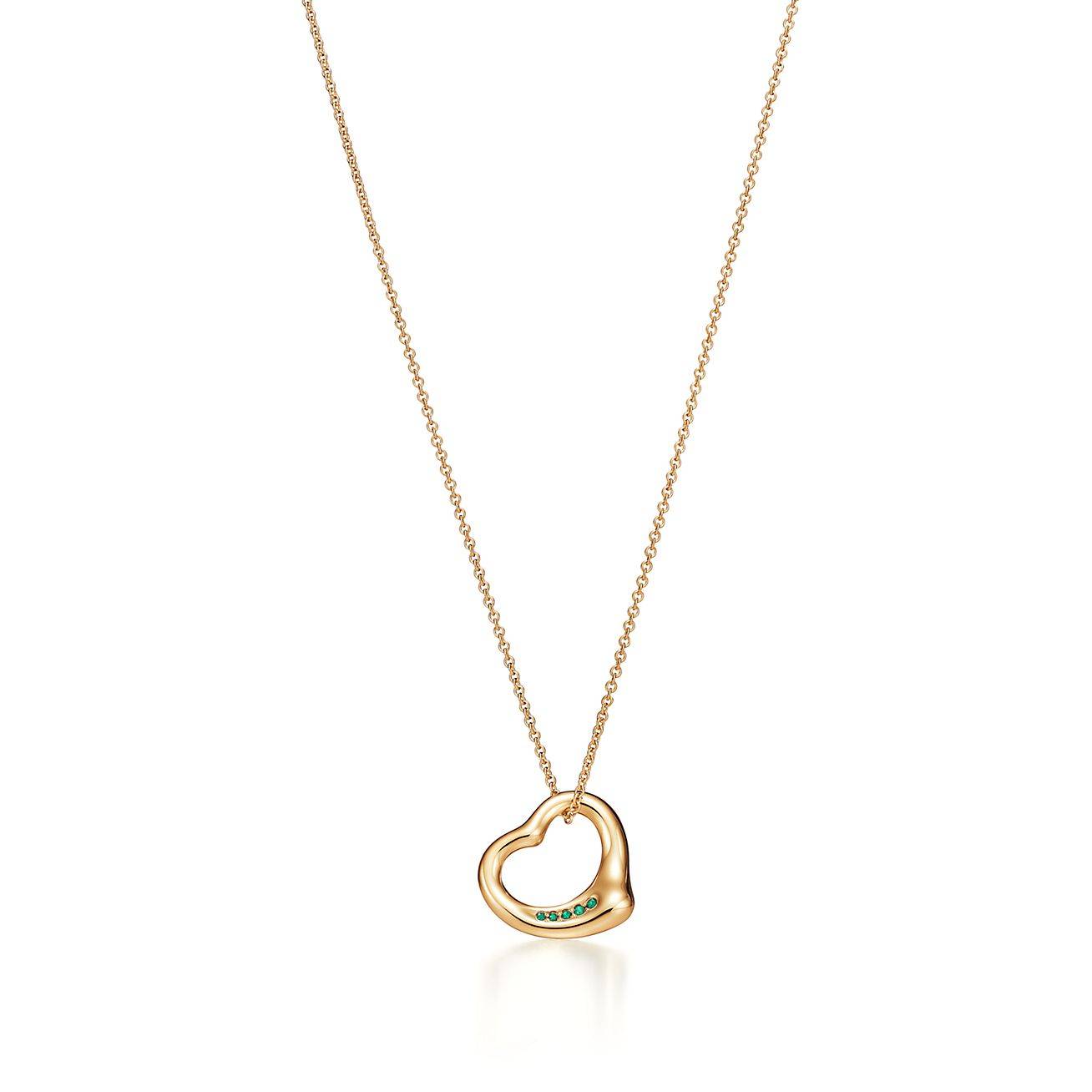 T*f*ny  elsa peretti® open heart pendant in yellow gold with emeralds, 16 mm