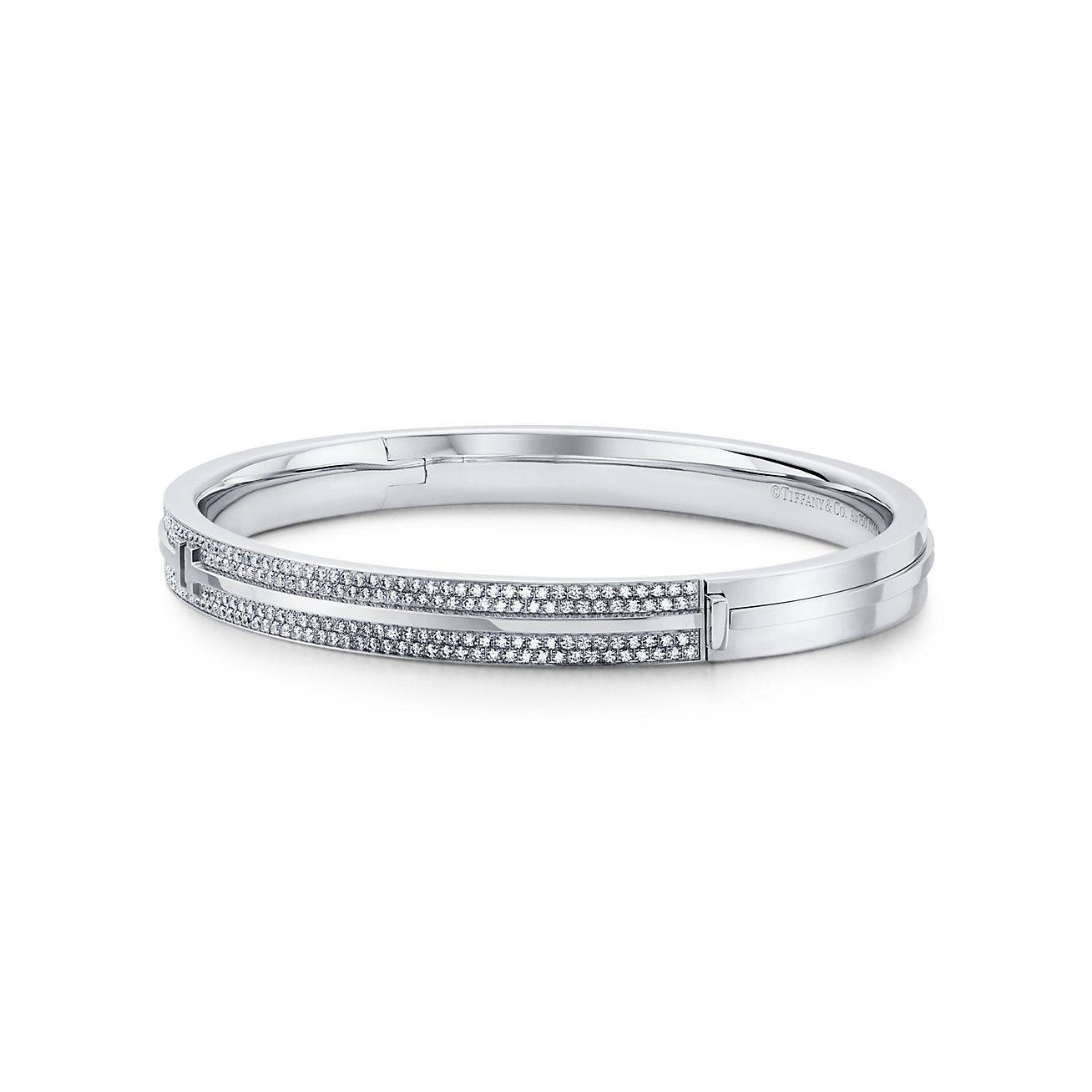 T*f*ny t pavé diamond hinged bangle in 18k white gold