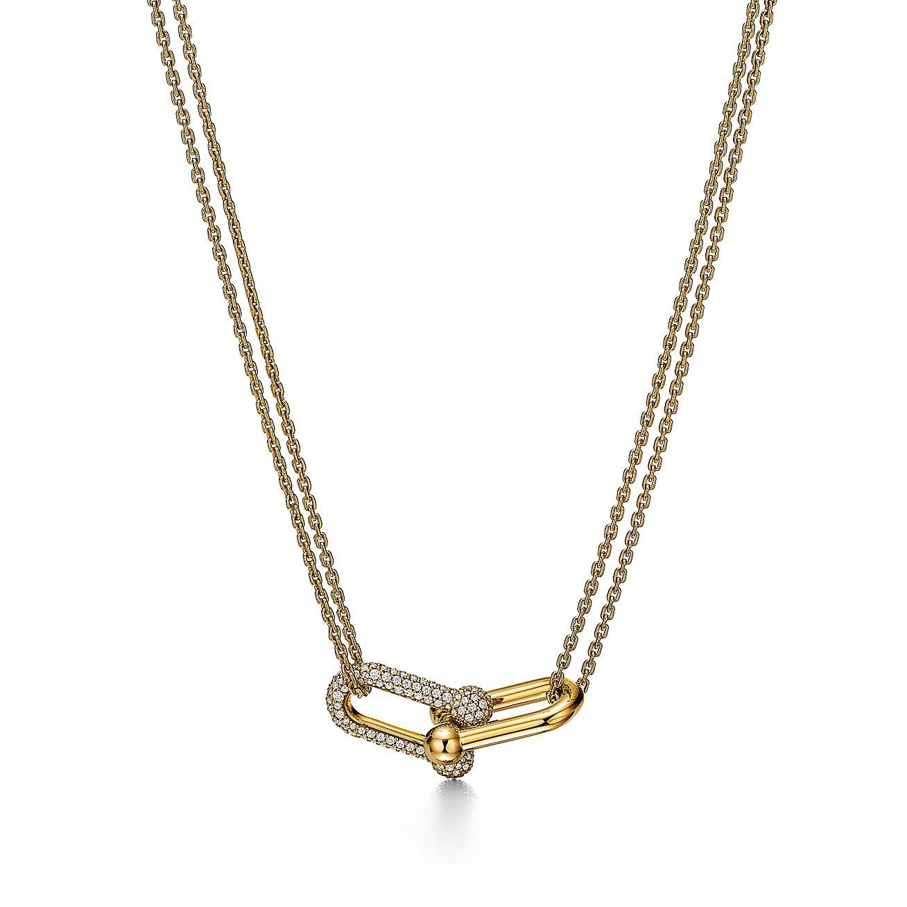 T*f*ny hardwear link pendant in yellow gold with pavÉ diamonds