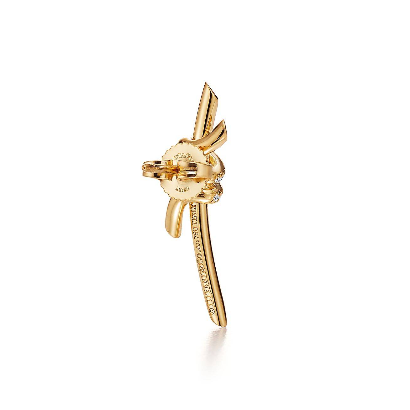 T*f*ny knot earrings in yellow gold with diamonds