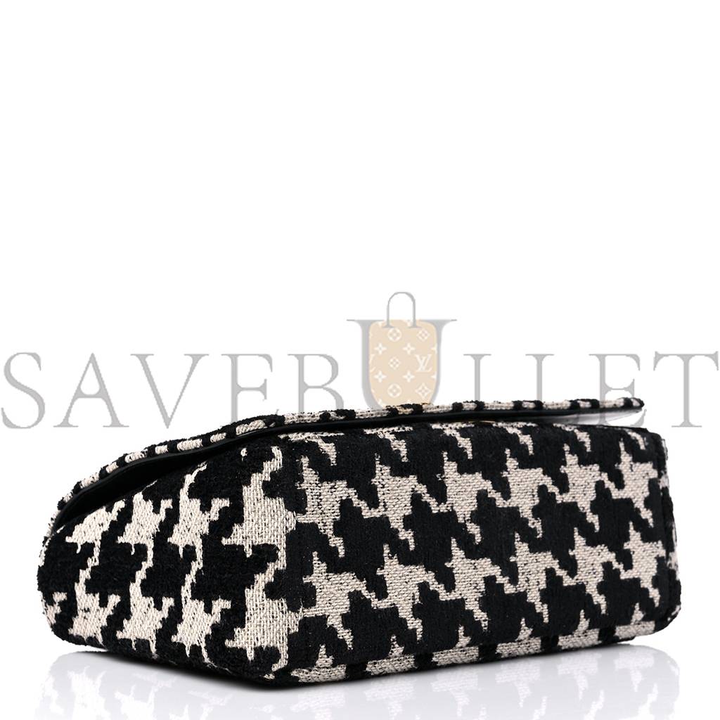 D*or technical canvas macro houndstooth medium caro bag black white (25*15*8.9cm)