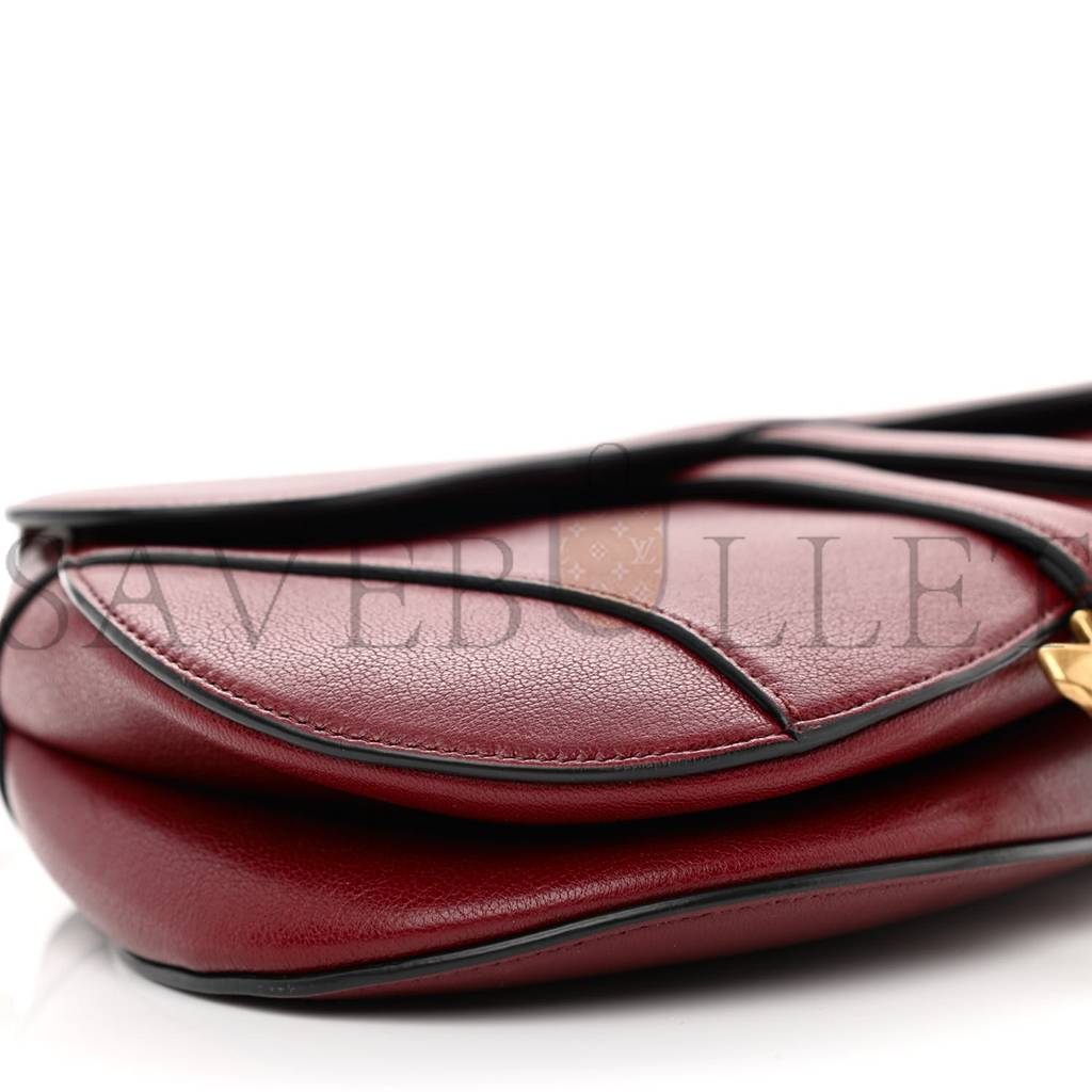 D*or grained calfskin saddle bag red (23*20*7cm)