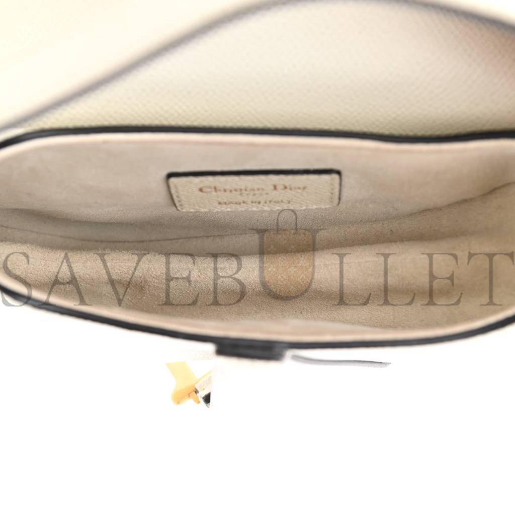 D*or grained calfskin mini saddle bag white (17*17*3.8cm)