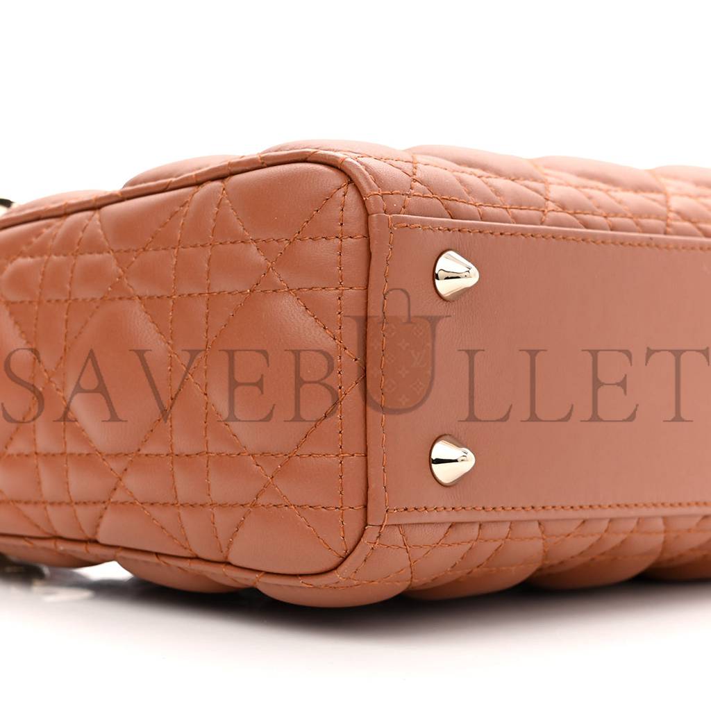 D*or calfskin cannage small my abcD*or lady D*or tan (20*18*6.4cm)