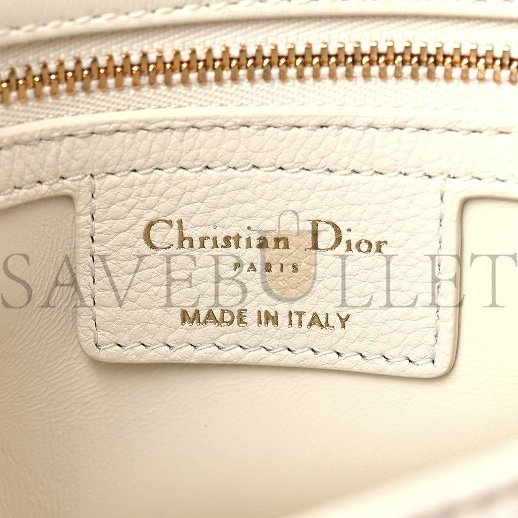 D*or calfskin cannage small caro bag ivory (20*11*7.6cm)