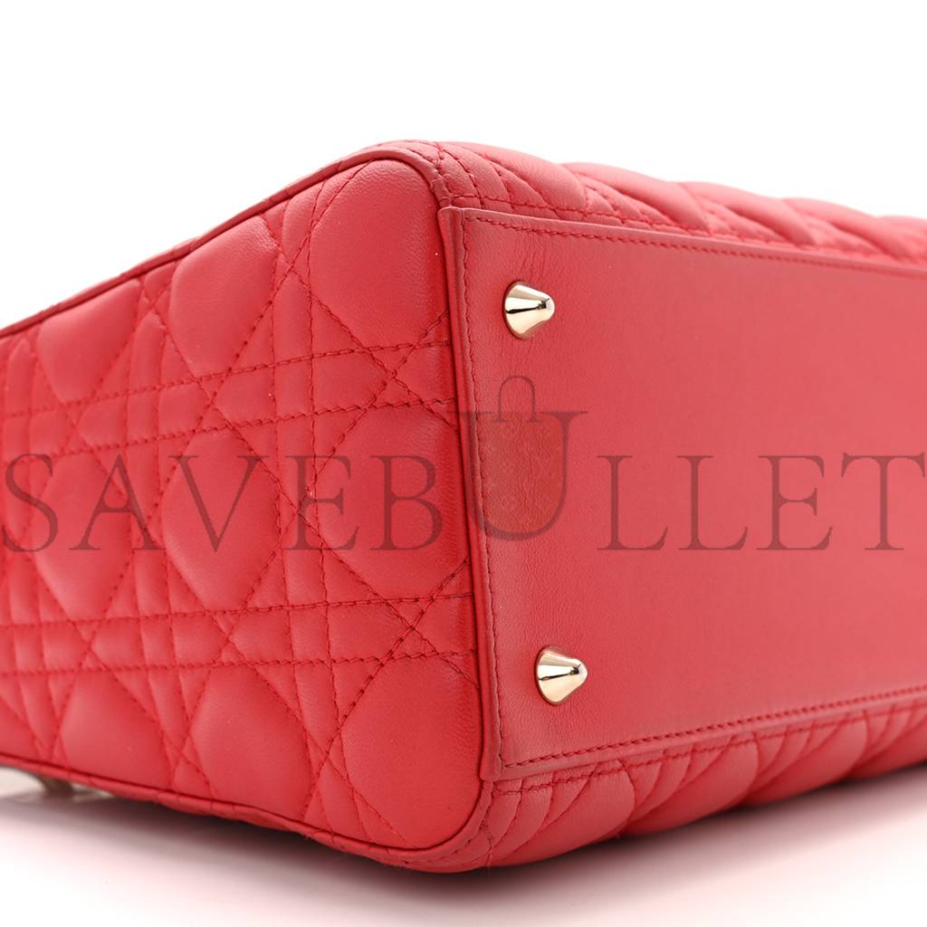 D*or lambskin cannage medium lady D*or red (23*20*12.1cm)