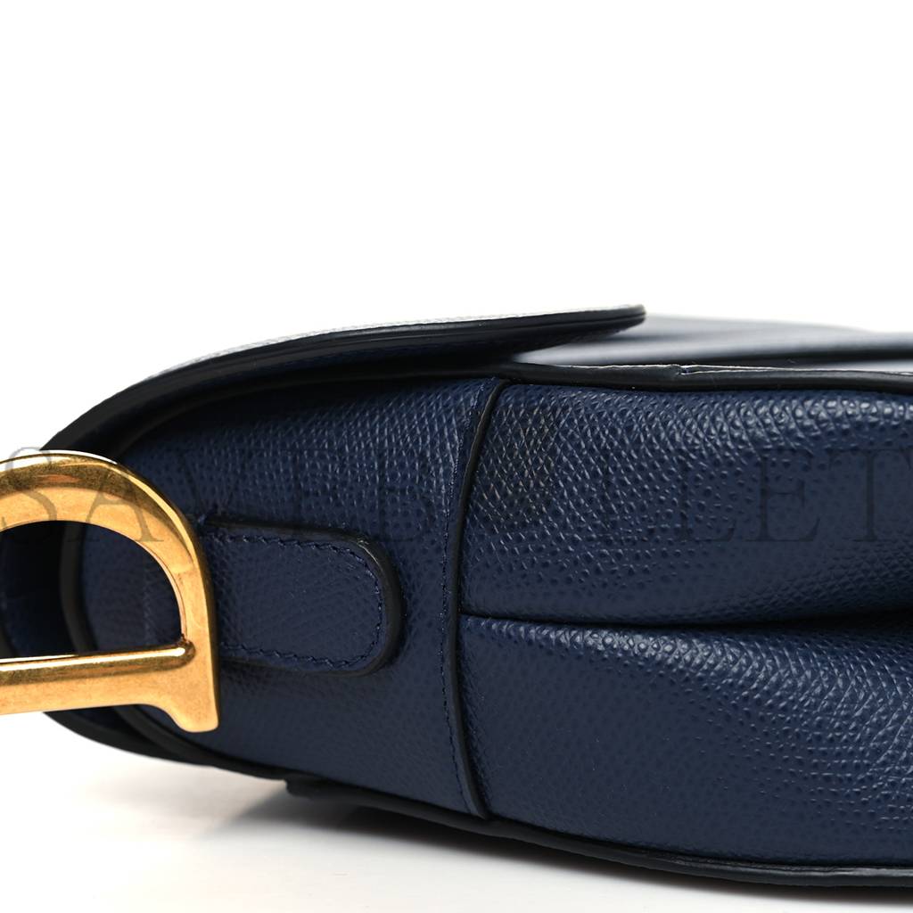 D*or grained calfskin saddle bag navy (23*20*6.4cm)