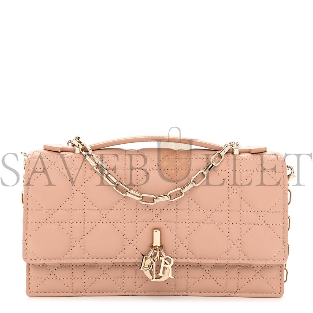 D*or lambskin lady D*or top handle clutch caramel beige (20*11*3.8cm)