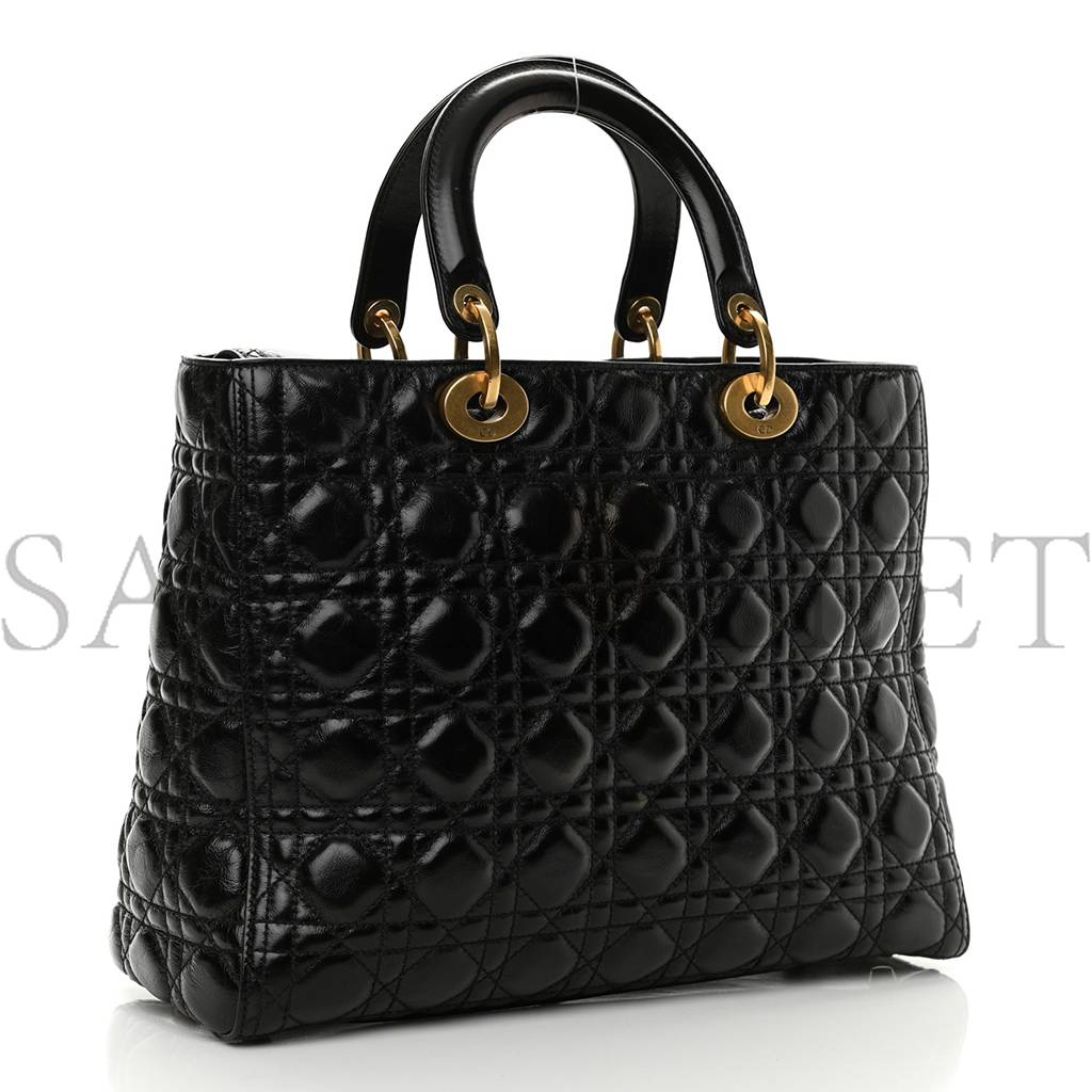 D*or crinkled patent cannage large lady D*or black (32*24*12.7cm)