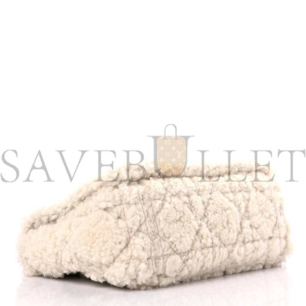 D*or shearling cannage medium caro bag natural (29*17*9.5cm)