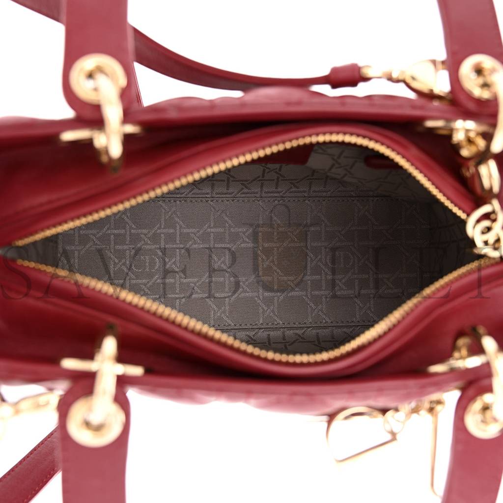 D*or lambskin cannage medium lady D*or red (23*20*12.1cm)