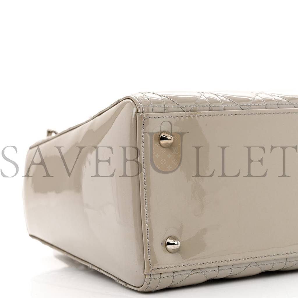 D*or pearlized patent cannage medium lady D*or grey (23*20*11.4cm)