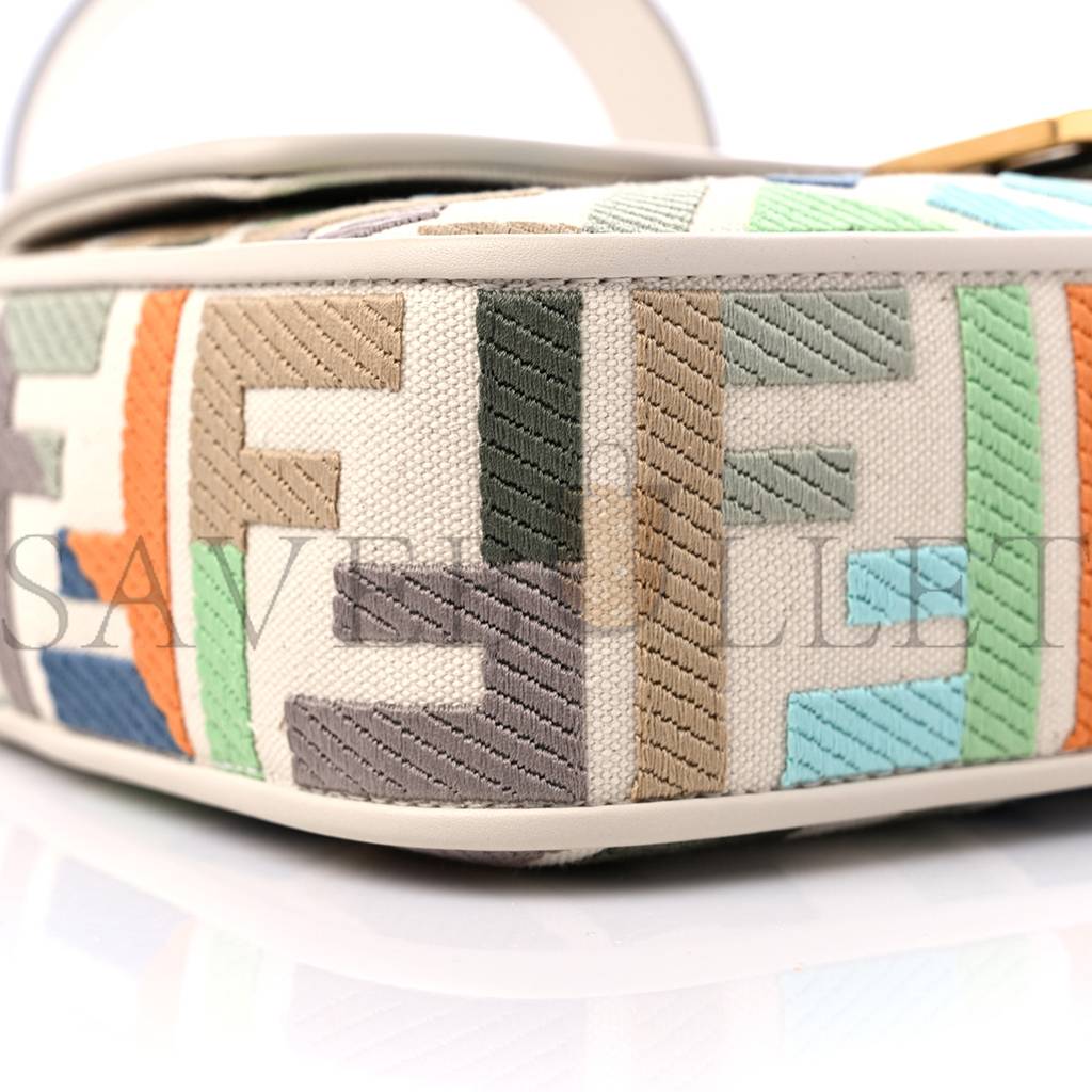 F**di kuban canvas vitello king ff embroidered baguette latte multicolor (27*13*6cm)